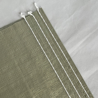 Le fabricant fournit des sacs fourre-tout en polypropylène tissé en PP d'une capacité de 50kg pour le chargement des ordures pour l'engrais et la surface d'impression offset.