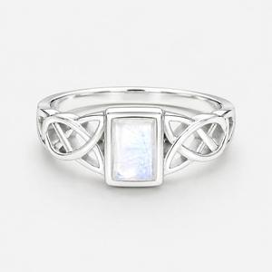 Bague en argent sterling 925 avec pierre de lune arc-en-ciel, sertie en clos, cabochon rectangulaire et épaules à nœud celtique - Product Image 4