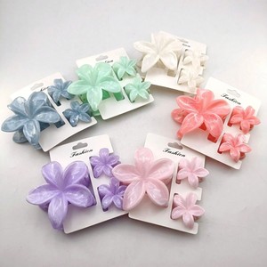 Lot de 3 pinces à cheveux multicolores en forme de fleur pour femmes et filles, antidérapantes, mignonnes, accessoires de mode, barrettes crabe - Product Image 3