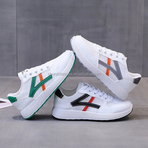 Vendita calda <span class=keywords><strong>scarpe</strong></span> Casual <span class=keywords><strong>da</strong></span> <span class=keywords><strong>donna</strong></span> stile coreano Sneaker alte rosse e <span class=keywords><strong>nere</strong></span> <span class=keywords><strong>scarpe</strong></span> sportive <span class=keywords><strong>da</strong></span> <span class=keywords><strong>Tennis</strong></span> Halka Hils <span class=keywords><strong>da</strong></span> <span class=keywords><strong>donna</strong></span> - Product Image 4