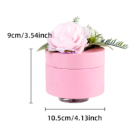 Yiyu Boîte à bijoux musicale à remonter, design personnalisé, avec figurine de canard rotative à fleurs roses, cadeau souvenir OEM, vente en gros directe