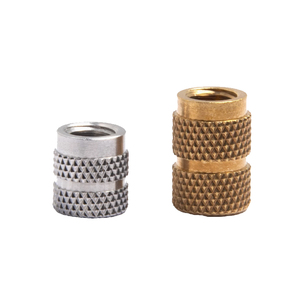 Tiêm đúc có khía <span class=keywords><strong>Nut</strong></span> vít với Nhúng Đồng nhiệt đặt đồng khảm và chèn cho M2 M3 M4 <span class=keywords><strong>M5</strong></span> M6 M8 hạt - Product Image 3