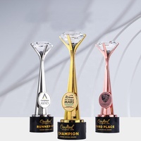 Nouveau trophée de poche créatif impression UV diamant cristal matériel métal trophée en gros