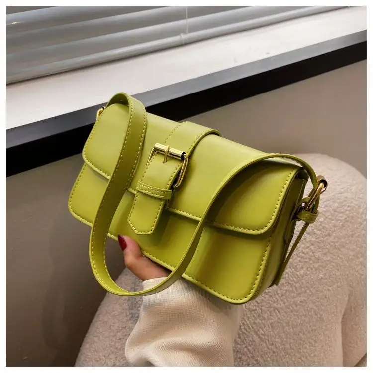 Luxury Design Women Chain Messenger Classical Buckles Handbag Trendy Leather Shoulder Bag Fashion Fashion Cross Green Body Bag