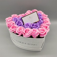 Coffret cadeau personnalisé pour la Saint-Valentin - Boîtes d'emballage en carton recyclé en forme de cœur, fleurs durables, options d'impression personnalisables