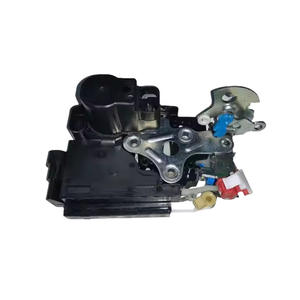 Pièces détachées automobiles en gros pour SsangYong Rexton : Actionneur de serrure de porte, verrouillage centralisé 7121008032 7122008012 - Product Image 4