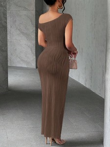 Nuovo Elegante Abito Lungo da <span class=keywords><strong>Donna</strong></span> con Effetto Ondulato e Spalle Scoperte, Moda 2025 - Product Image 6