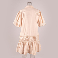 Robe chemise rose clair à col pour femme, manches courtes bouffantes, boutonnée sur le devant, ourlet à volants étagés, coupe ample en A, robe décontractée d'été