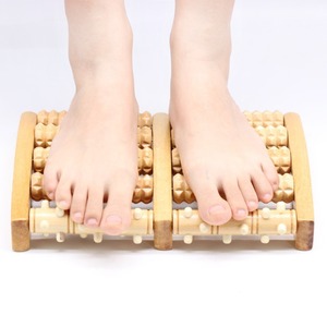 Rodillo masajeador de pies para fascitis <span class=keywords><strong>plantar</strong></span>, herramienta de masaje de pies de acupresión para relajación, rodillo de pie de madera portátil - Product Image 6