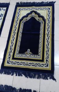 Tapis de prière islamique en velours Namaz sajhadah, Seccade de Namaz musulman | 500 grammes - Product Image 4