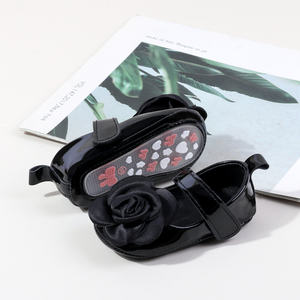 Новинка 2026 года: модные туфли для девочек с крупным цветком, туфли для новорожденных принцесс - Product Image 3