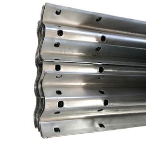 Pont galvanisé Wuhan Dachu barrière de trafic en métal barrière de sécurité routière garde-corps galvanisés à chaud - Product Image 1