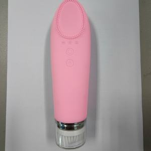 Nouvel Arrivage 2025 – Appareil de Soin de la Peau Étanche en Silicone Souple – Brosse Nettoyante Électrique pour le Visage avec 4 Têtes – Masseur Facial - Product Image 4