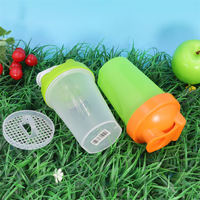 Gobelet shaker personnalisé 400 ml 600 ml, écologique, réutilisable, en plastique, pour la remise en forme, la salle de sport, les compléments nutritionnels, le camping, mélangeur de protéines