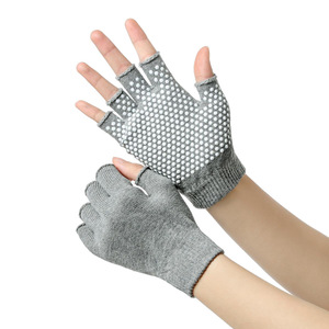 <span class=keywords><strong>Gants</strong></span> de yoga antidérapants pour femmes <span class=keywords><strong>Gants</strong></span> de poignée pour Pilates <span class=keywords><strong>Gants</strong></span> à demi-doigts pour garder au chaud Mitaines de pêche antidérapantes - Product Image 2