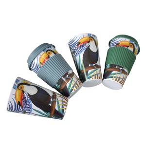 Taza de Café Reutilizable de Melamina con Tapa, Personalizada con Diseño de Tucán - Product Image 6