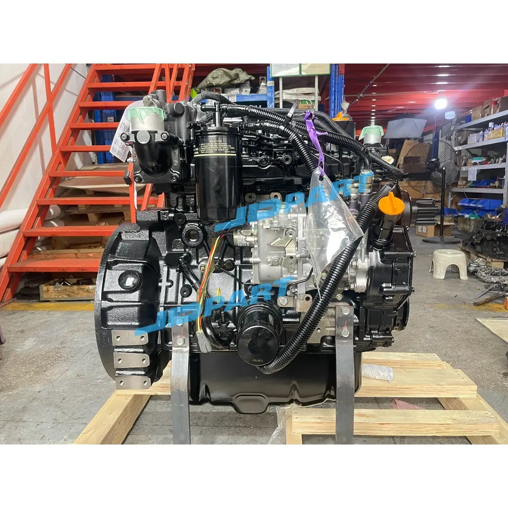 Yanmar motoru için sıcak satış 4TNV98 dizel komple motor takma uygun.