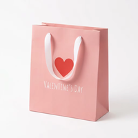 Sacs en papier rose de luxe en gros, sacs de courses réutilisables avec logo personnalisé, impression offset, gaufrage/débossage, recyclables, pour chaussures sur mesure