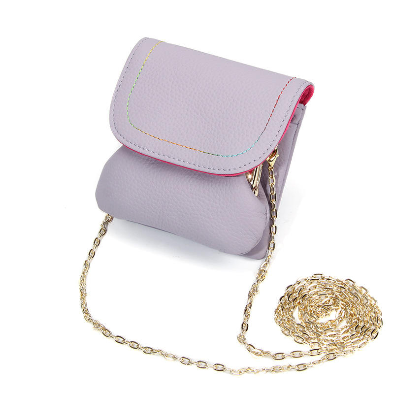 Light purple (with thin chain)