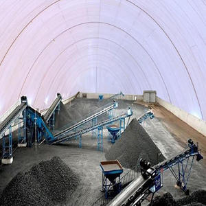 Dôme pneumatique haut de gamme avec options personnalisables pour une structure de salle d'entraînement de football - Product Image 1