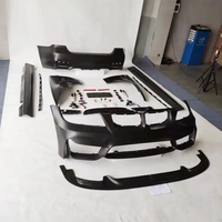 Body kit kualitas tinggi, kit bodi 3 Seri E90 LCI upgrade gaya M4 dengan kisi bumper mobil
