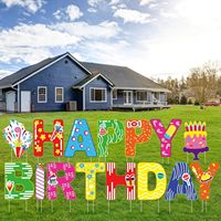 Bannière suspendue Joyeux Anniversaire avec piquets, lettres colorées de 16 pouces, ballons étoiles en plastique imprimés CMJN pour fête d'anniversaire en extérieur