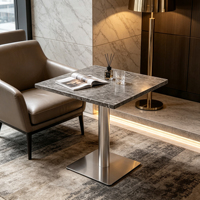 Table et chaises carrées modernes personnalisées multi-styles pour bar, café, restaurant, hôtel, location pour événements
