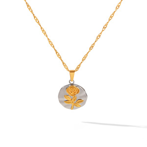 Collier pendentif rond en acier inoxydable gaufré motif rose, anti-ternissement, bijoux de mode pour femmes, vente en gros - Product Image 5