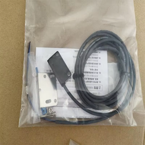 Sensores fotoeléctricos, tipo compacto, NPN, nuevo, 1 Uds., nuevo, Original, listo, en Stock, automatización Industrial, PLC, PLC dedicado Pro, 1 unidad - Product Image 1