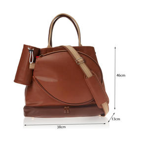 Sac de sport portable en cuir avec logo personnalisé, grande capacité, imperméable, pour tennis, pickleball, badminton, raquette de padel, avec poche pour chaussures - Product Image 4