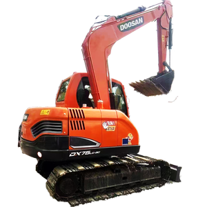 Excavadora de cadenas pequeña Doosan Dx75 de 7.5 toneladas usada, con motor de alta eficiencia certificado por CE y EPA, incluye 1 año de garantía. - Product Image 2