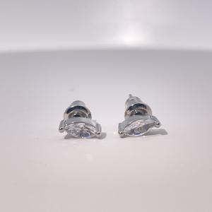 ต่างหูแบบติดหูทรงมาร์ควิส ประดับเพชรซิคอน ชุบทองเหลือง ดีไซน์คลาสสิก เรียบหรู ทันสมัย สำหรับผู้หญิง จาก Tianyu Gems - Product Image 2