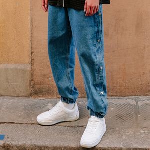 Lo último en pantalones vaqueros de calle azules nuevos, pantalones vaqueros de moda con botones laterales y logotipo personalizado para hombres - Product Image 2