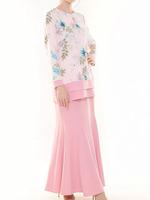 OEM Maßgeschneidertes Baju Kurung Muslimah Set Langärmliges Oberteil mit Blumenmuster Passender Meerjungfrauenrock Islamisches Hari Raya Outfit Großhandel