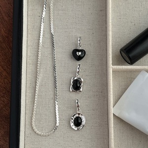 Collier en argent pur S925 en forme de cœur avec zircon, design élégant de style ancien, bijoux légers, pendentifs et breloques simples et tendance - Product Image 3