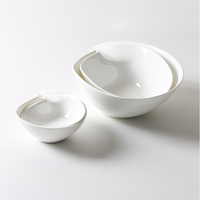 Assiettes profondes irrégulières en porcelaine fine écologique de haute qualité pour hôtels et événements