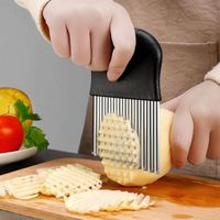 Keuken gegolfde aardappelmes roestvrij staal crinkle cutter voor fruit groente salade wortel aardappel friet