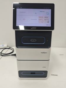 Instrumento veterinario portátil Mindray Vet X Pert Cube Analizador de Bioquímica Clínica - Product Image 3