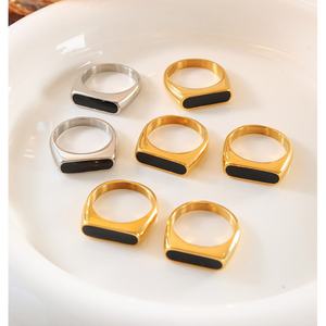 Anillo de Dedo Ajustable de Acero Inoxidable Chapado en Oro de 18k de Alta Calidad, Diseño Geométrico Clásico, Color Dorado - Product Image 5