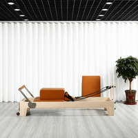 Reformer de Pilates en bois d'érable massif, équipement de Pilates personnalisé pour studio et salle de sport à domicile