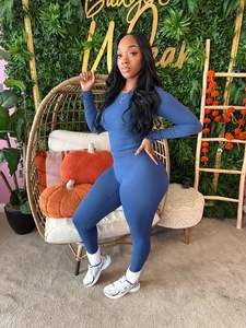 Conjunto de Ropa Deportiva de Dos Piezas con Logotipo Personalizado, Camiseta de Manga Larga y Leggings para Gimnasio y Jogging, Conjuntos de Dos Piezas para Mujer - Product Image 4