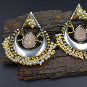 Bonne qualité en laiton matériel à la mode nouveau Design nouveauté argent double ton longues boucles d'oreilles Jhumka pour les femmes - Product Image 1