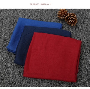 Foulard Hijab en Jersey Uni Élastique de Haute Qualité pour Femme, Vente en Gros 1/6 - Product Image 3