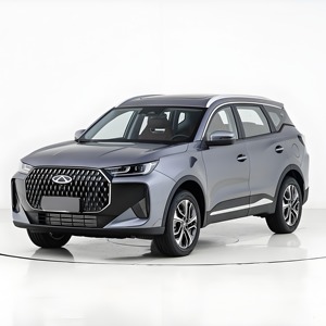 Venta al por mayor China coche nuevo 2025 Chery Tiggo 7 <span class=keywords><strong>Plus</strong></span> caja de cambios Manual Awd cuero R18 Euro Vi estándar de emisión - Product Image 1