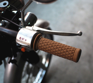 Commercio all'ingrosso universale <span class=keywords><strong>moto</strong></span> Cafe Racer in gomma <span class=keywords><strong>Vintage</strong></span> manubrio impugnatura a mano - Product Image 6