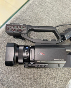 กล้องวิดีโอความละเอียดสูง NXCAM กล้องวิดีโอแบบมือถือระดับมืออาชีพ HXR-NX80 HD HDR สำหรับการประชุมและการสัมภาษณ์ - Product Image 2