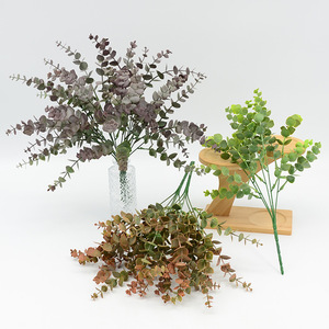 Ramo de Eucalipto Artificial Dongchen Crafts, Tallo Largo de Plástico, Decoración para el Hogar, Arreglo Floral para Bodas, Planta Verde - Product Image 1