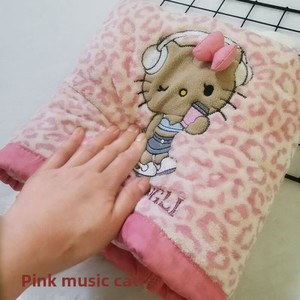 Shuangli Genuine Leopard KT Series Model 05 <span class=keywords><strong>Serviette</strong></span>-tube brodée douce pour cheveux secs et usage en bain - Product Image 1