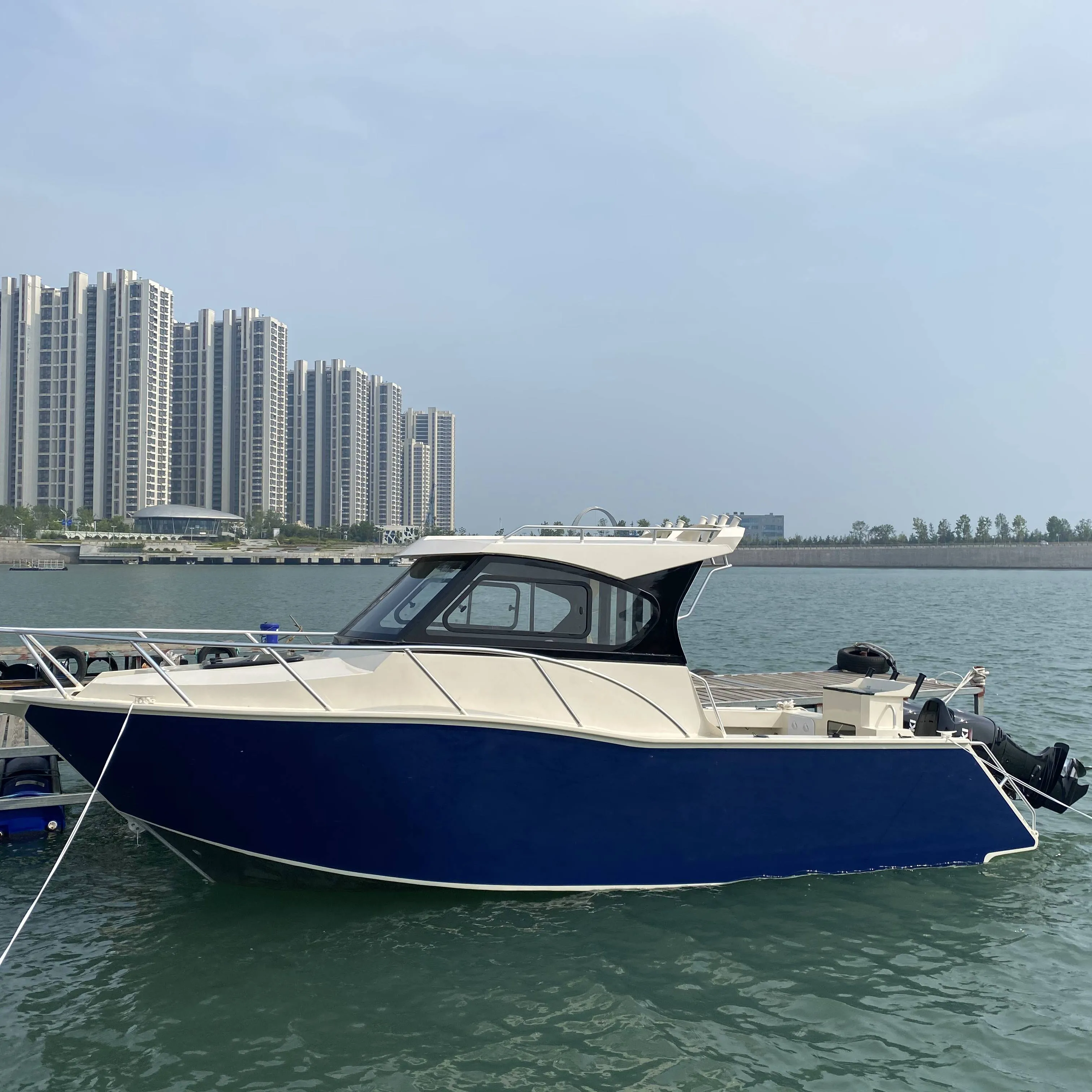 25FT 7.5m Boats Luxury Yacht Speed Yacht Profisher Aluminum Fishing Boat For Sale