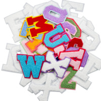 Patch brodé 3D personnalisé en sergé avec lettres et étoiles, couleurs et taille sur mesure, badges thermocollants en forme de cœur, patchs brodés en chenille